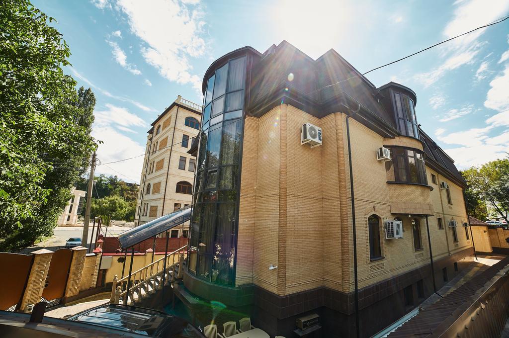 Rest-Exclusive Guest House Kislovodsk Exterior foto